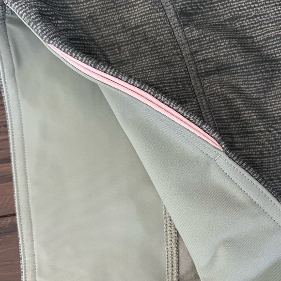 Lululemon Wunder Under tights 6 - Picture 8 of 11